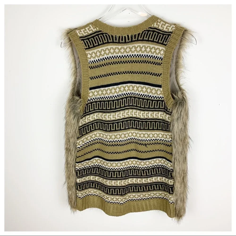 Eyeshadow Faux Fur‎ Vest w/Patterned Knit Back M
